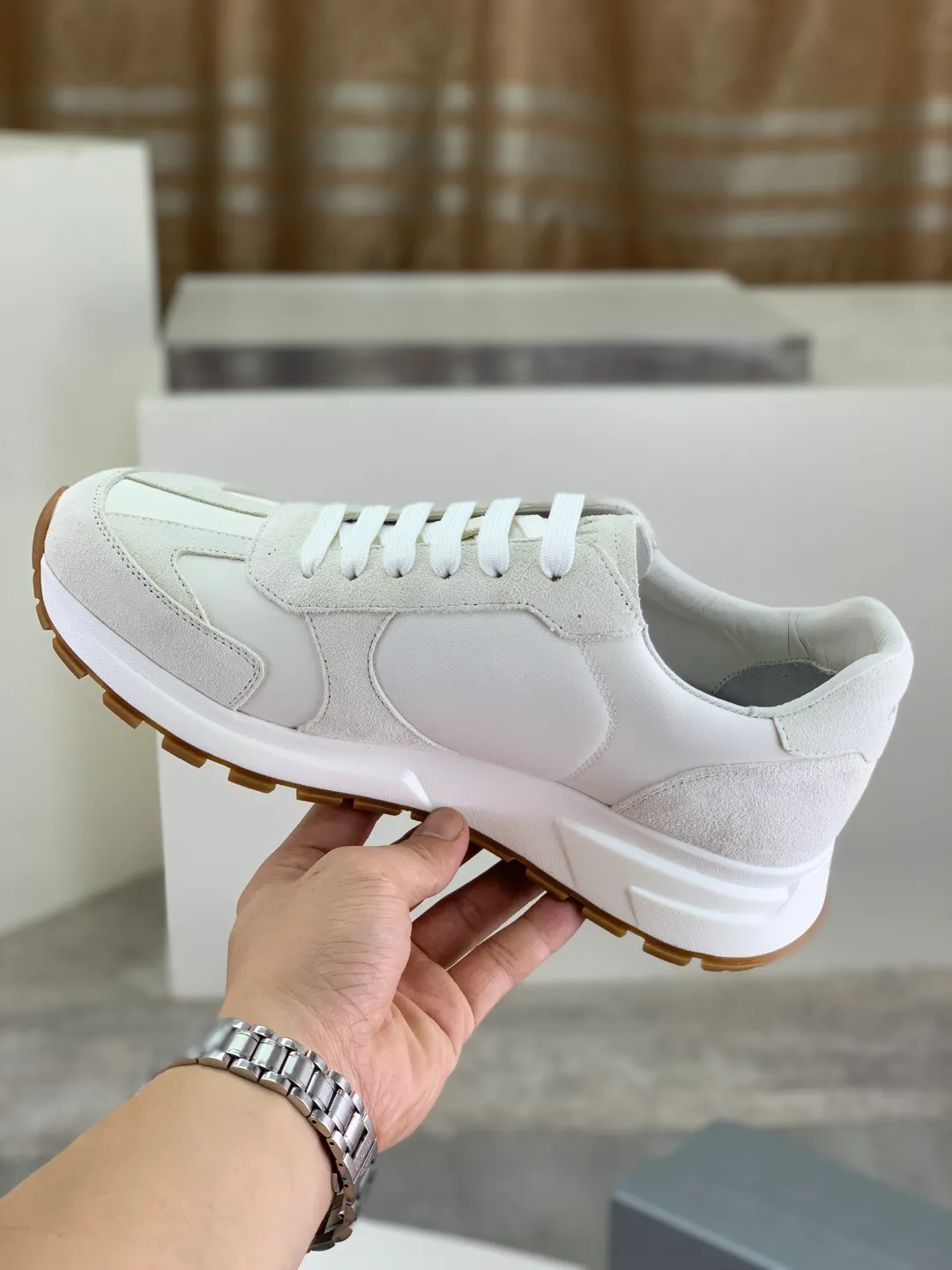 Men's men's shoes💰P580💰【New model】Top quality, new popular models on the official website, which will never go out of style for a century,🆘 The trendy brand (Prada) mainly promotes popular models, avant-garde and versatile fashionable men's shoes, private version molding, cowhide surface splicing 1:1 oil edge processing... fashionable and simple, original imported cowhide interior cowhide feet; the atmosphere and personality are more fashionable, eye-catching and pursuing class. It will subvert old ideas and be a must-have for fashionistas who want to spend time with you! Must keep it! High-end comfort, high-end quality workmanship. Size: 38-44 Various colors available. full package